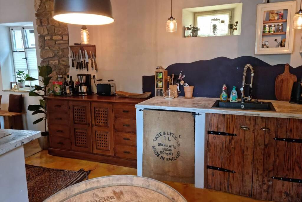 Schoene Ferienwohnung Mit Kamin Neustadt an der Weinstraße 外观 照片