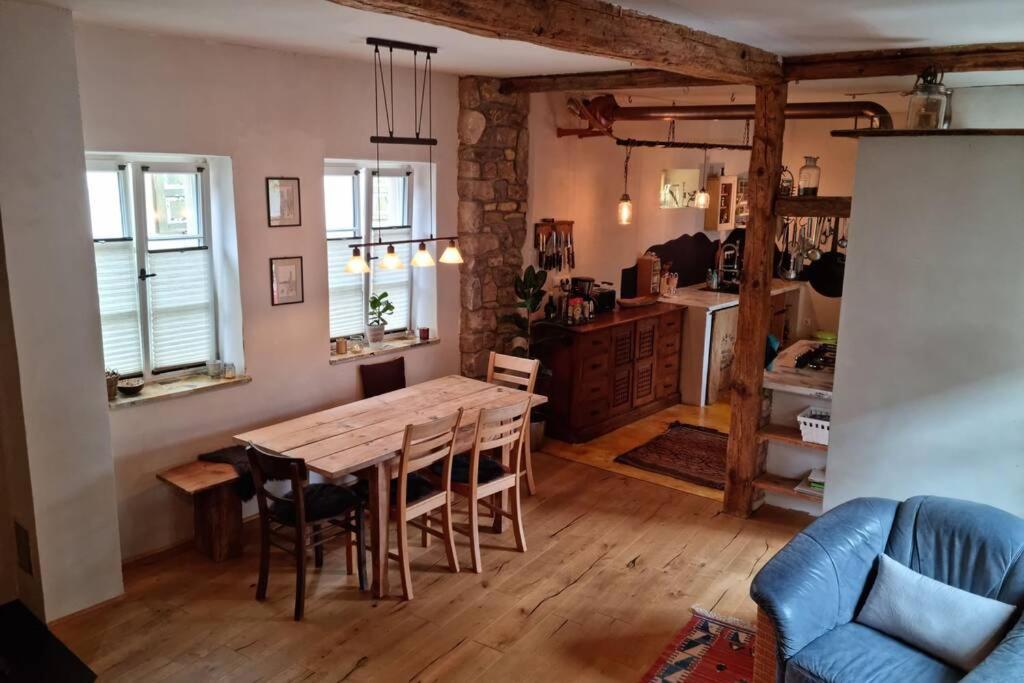 Schoene Ferienwohnung Mit Kamin Neustadt an der Weinstraße 外观 照片