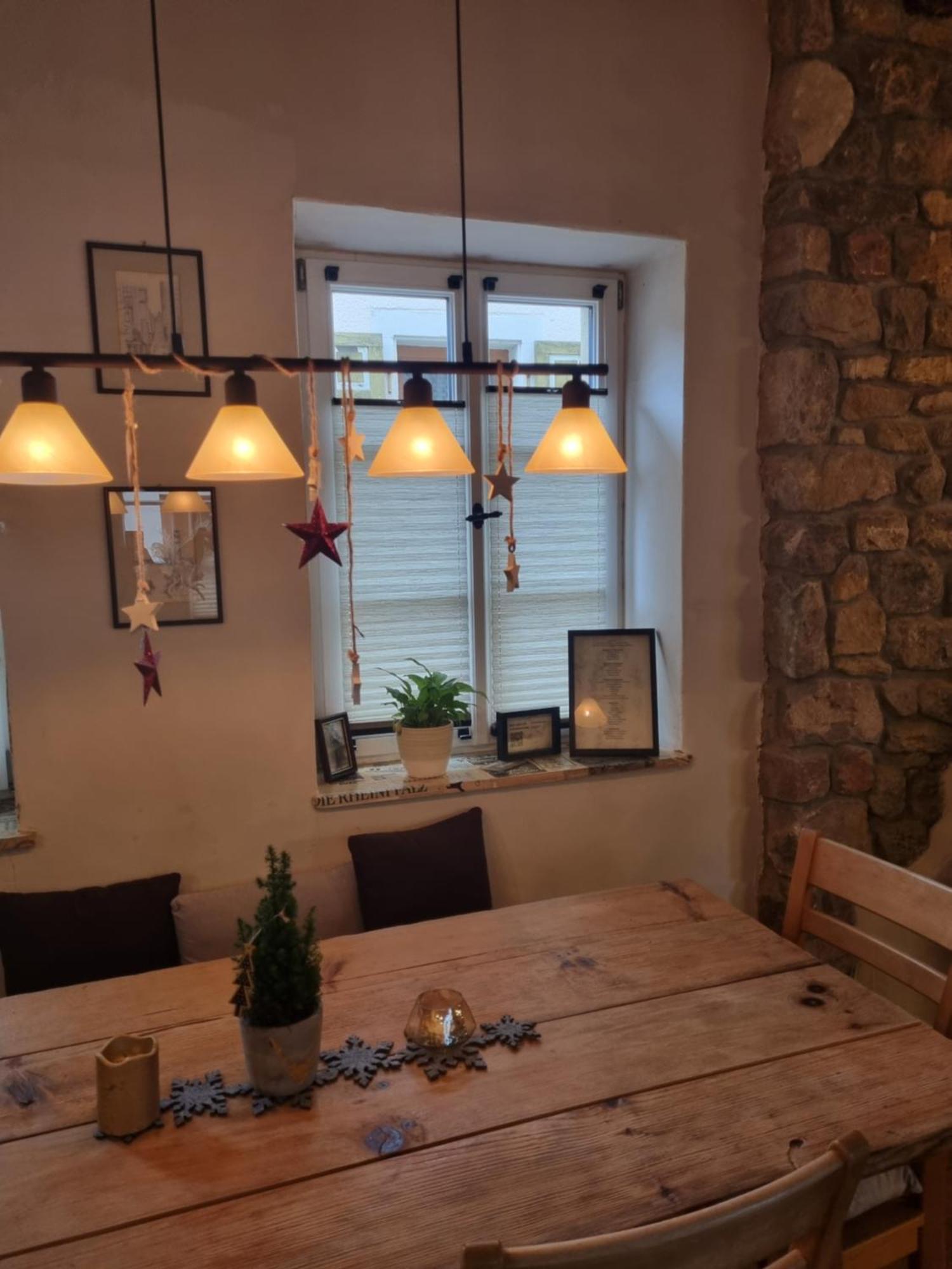 Schoene Ferienwohnung Mit Kamin Neustadt an der Weinstraße 外观 照片